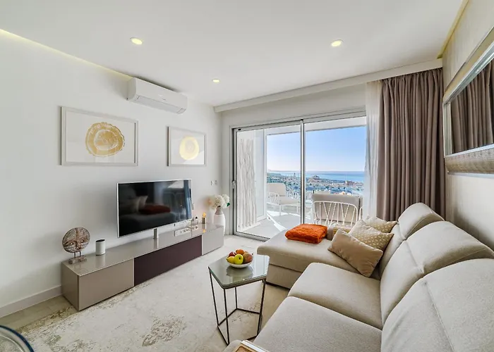 Sundream Escape - Penthouse With Ocean View, Airco, Heated Pool * אדחה