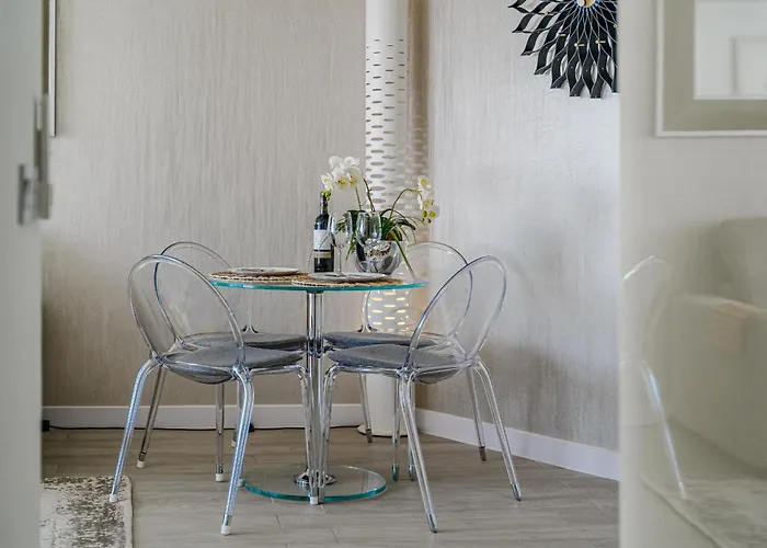 Sundream Escape - Penthouse With Ocean View, Airco, Heated Pool * אדחה