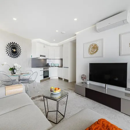 Apartment Sundream Escape - Penthouse With Ocean View, Airco, Heated Pool Costa Adeje (Tenerife)