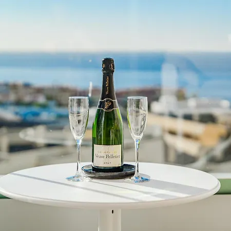 Sundream Escape - Penthouse With Ocean View, Airco, Heated Pool *